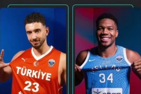 南宫体育-包含转折点！密尔沃基雄鹿复出首秀，德国杯赛前攻防权衡，目标明确，赛季目标并未改变的词条